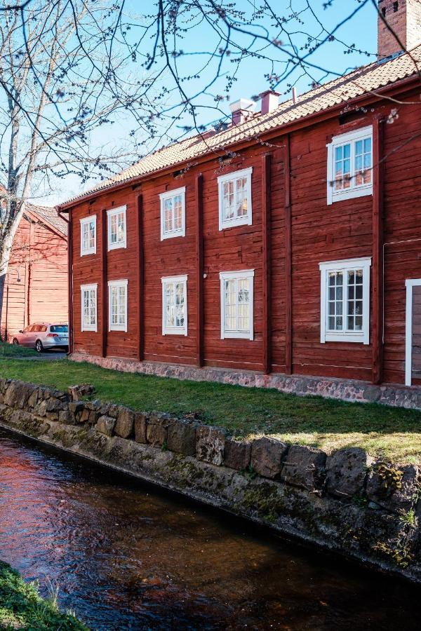 Vandrarhemmet Faergaren เอียเคอ ภายนอก รูปภาพ